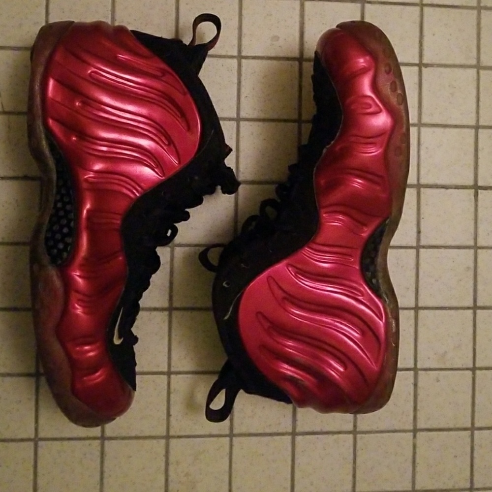 Foam posites [red]